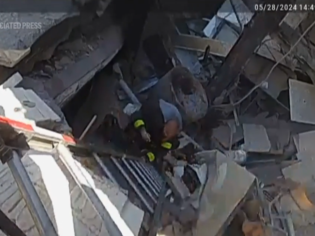 Damaged gas line found at site of deadly Ohio explosion, NTSB says