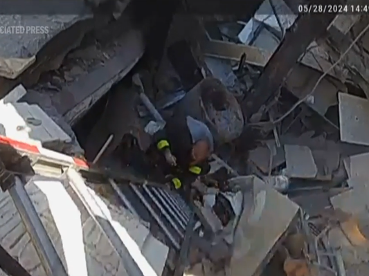 Damaged gas line found at site of deadly Ohio explosion, NTSB says